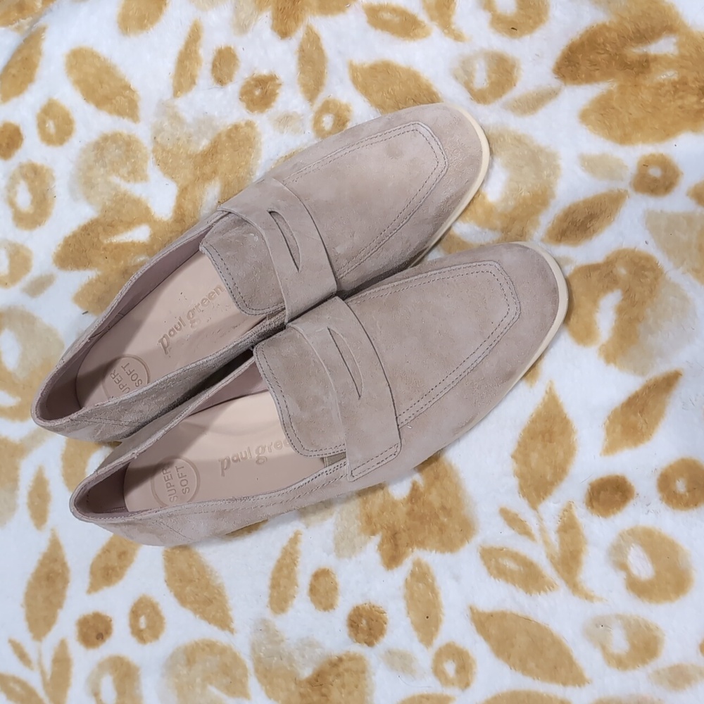 Paul Green Women's Tan Suede Shoes - Picture 2 of 4